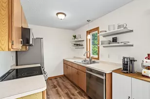 5811 191st St W, Farmington, MN 55024 - Photo 11