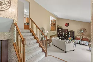 5986 McKinley St NE, Fridley, MN 55432 - Photo 9
