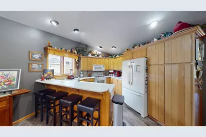 1906 Greenwood Drive, Albert Lea, MN 56007 - Photo 5