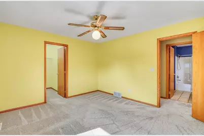 3902 6th Street S, Moorhead, MN 56560 - Photo 25