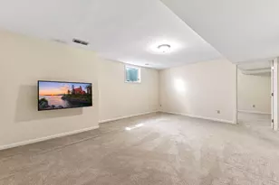 12311 Evas Dr, Minnetonka, MN 55305 - Photo 47