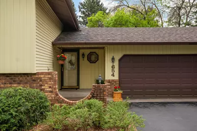 654 Tanglewood Drive, Shoreview, MN 55126 - Photo 3