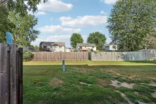846 Woodgate Dr, Vadnais Heights, MN 55127 - Photo 25