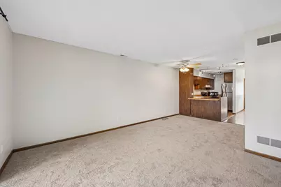 846 Woodgate Drive #213, Vadnais Heights, MN 55127 - Photo 13