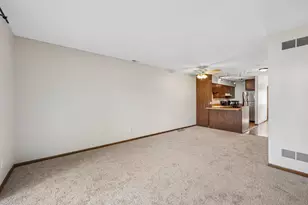 846 Woodgate Dr, Vadnais Heights, MN 55127 - Photo 13