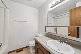 846 Woodgate Dr, Vadnais Heights, MN 55127 - Photo 21