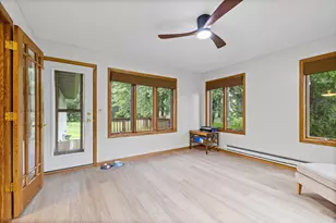 2082 Cowern Pl E, North Saint Paul, MN 55109 - Photo 11