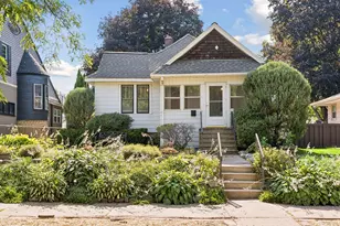 931 Ottawa Ave, West Saint Paul, MN 55118 - Photo 1