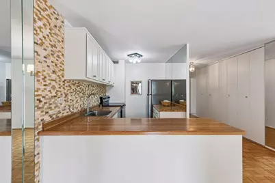 19 S 1st Street #B202, Minneapolis, MN 55401 - Photo 3