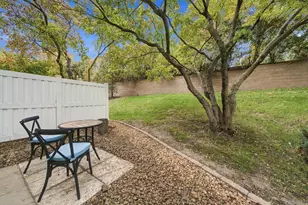 556 Willoughby Way W, Minnetonka, MN 55305 - Photo 43