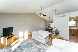 3401 Arbor Dr NW, Rochester, MN 55901 - Photo 5