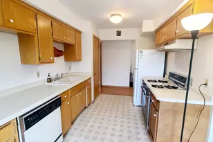 7613 53rd Ave N, New Hope, MN 55428 - Photo 5