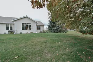 2840 Pine Ridge Blvd, Red Wing, MN 55066 - Photo 29