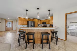 580 Southwind Dr, Fairmont, MN 56031 - Photo 3