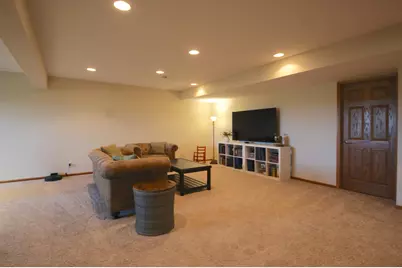 580 Southwind Drive, Fairmont, MN 56031 - Photo 7