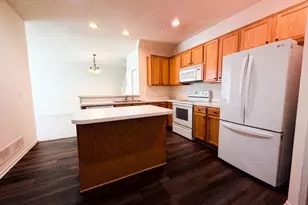 5221 Robin Ln, Farmington, MN 55024 - Photo 3