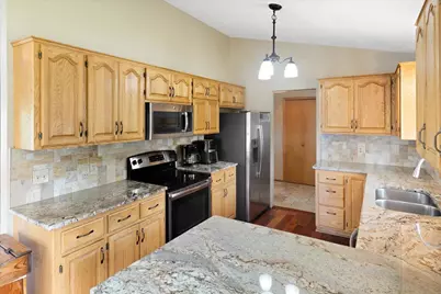 31117 Peninsula Avenue, Lindstrom, MN 55045 - Photo 13