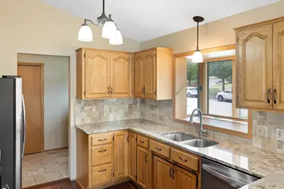 31117 Peninsula Avenue, Lindstrom, MN 55045 - Photo 11