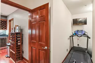 12250 Lakeview Dr N, Maple Grove, MN 55369 - Photo 41