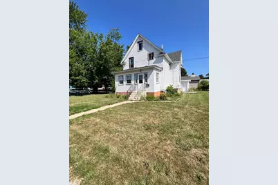 304 E 4th Street, Madison, MN 56256 - Photo 1