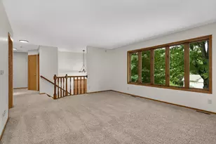 2064 Pin Oak Dr, Eagan, MN 55122 - Photo 3