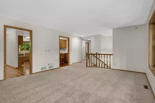 2064 Pin Oak Dr, Eagan, MN 55122 - Photo 7