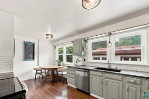 220 E Locust St, Duluth, MN 55811 - Photo 7