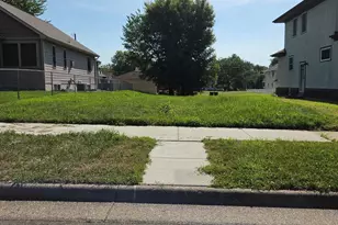 1722 Thomas Ave N, Minneapolis, MN 55411 - Photo 1