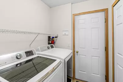 906 Village Parkway, Circle Pines, MN 55014 - Photo 19