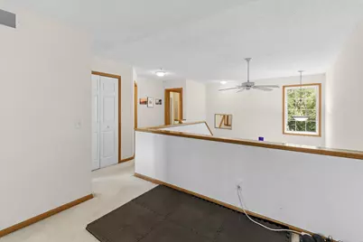 906 Village Parkway, Circle Pines, MN 55014 - Photo 17