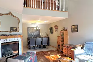 2352 Oakridge Cir, Hudson, WI 54016 - Photo 3