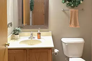 2352 Oakridge Cir, Hudson, WI 54016 - Photo 11