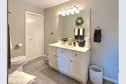 2352 Oakridge Circle, Hudson, WI 54016 - Photo 17
