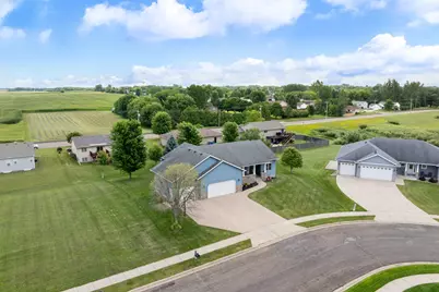 375 Hickory Lane NE, Owatonna, MN 55060 - Photo 13