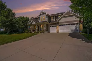 5310 Black Oaks Ln N, Plymouth, MN 55446 - Photo 3