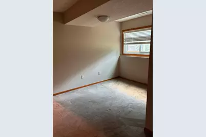 7040 Jensen Avenue S, Cottage Grove, MN 55016 - Photo 31