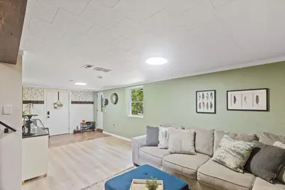1716 County Road C E, Maplewood, MN 55109 - Photo 23