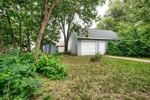 1118 Adams St NE, Minneapolis, MN 55413 - Photo 23