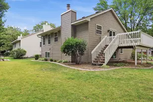 6512 Gray Fox Curve, Chanhassen, MN 55317 - Photo 3