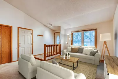 6512 Gray Fox Curve, Chanhassen, MN 55317 - Photo 3