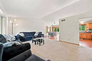2710 60th St NW, Rochester, MN 55901 - Photo 3