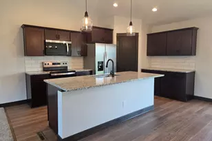 800 Turril St, Le Sueur, MN 56058 - Photo 7