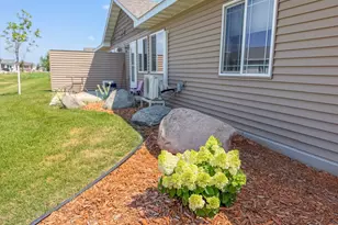 1615 30th St NW, Bemidji, MN 56601 - Photo 33