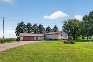 22968 County 25 Rd, Plainview, MN 55964 - Photo 3