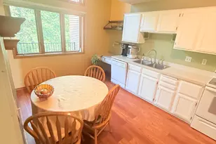 679 Dorland Rd S, Maplewood, MN 55119 - Photo 7