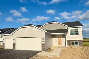 907 Misty Meadow Blvd, Buffalo, MN 55313 - Photo 1
