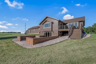 1957 243rd Ave, Truman, MN 56088 - Photo 7