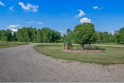 1957 243rd Avenue, Truman, MN 56088 - Photo 11
