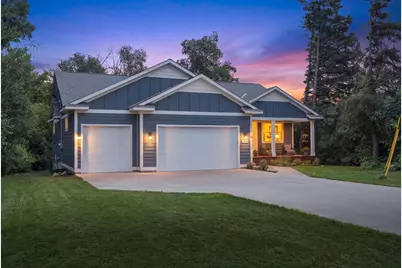 1268 Lincolntown Avenue, Mahtomedi, MN 55115 - Photo 1