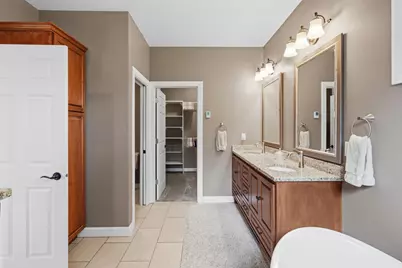 1268 Lincolntown Avenue, Mahtomedi, MN 55115 - Photo 19